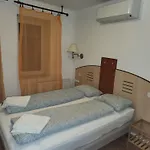 Rio51 Διαμέρισμα Kiskunlacháza